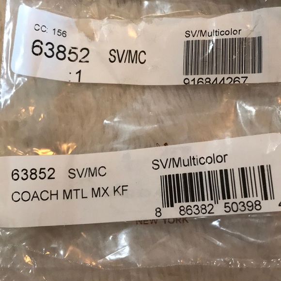 COACH KEY FOB MODEL 63852. - Picture 5 of 5